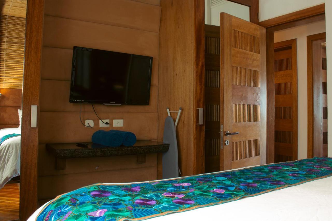 Aldea Thai Beachfront Condos Playa del Carmen Exterior photo