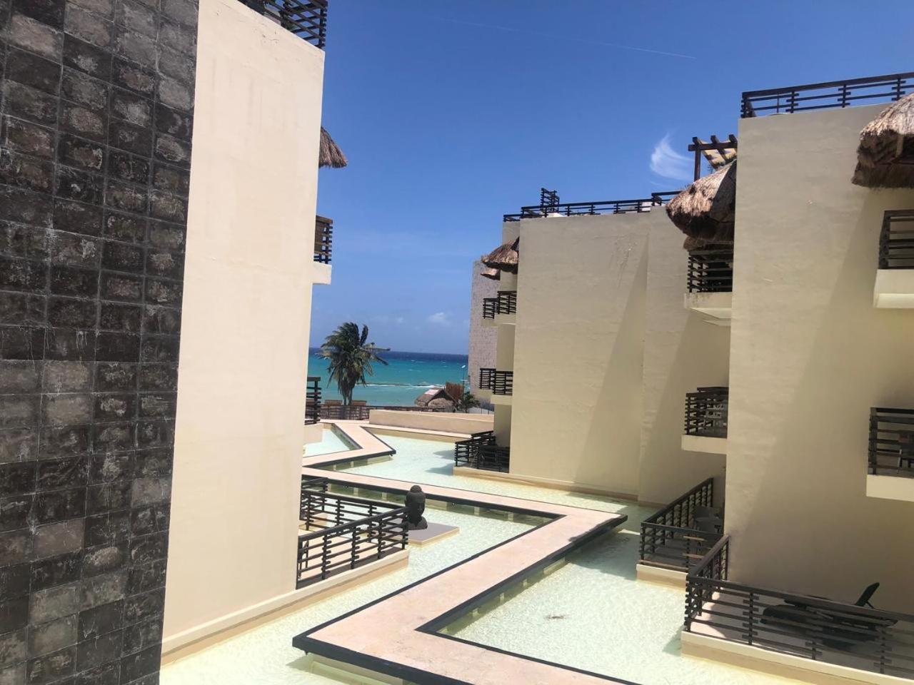 Aldea Thai Beachfront Condos Playa del Carmen Exterior photo